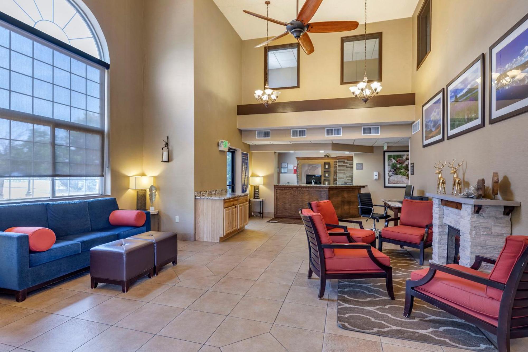 Comfort Inn Denver West Arvada Station Wheat Ridge Esterno foto