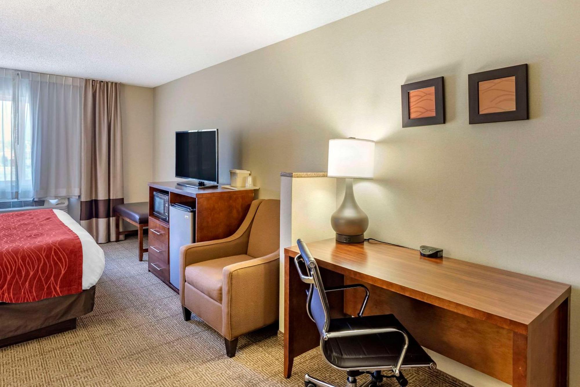 Comfort Inn Denver West Arvada Station Wheat Ridge Esterno foto