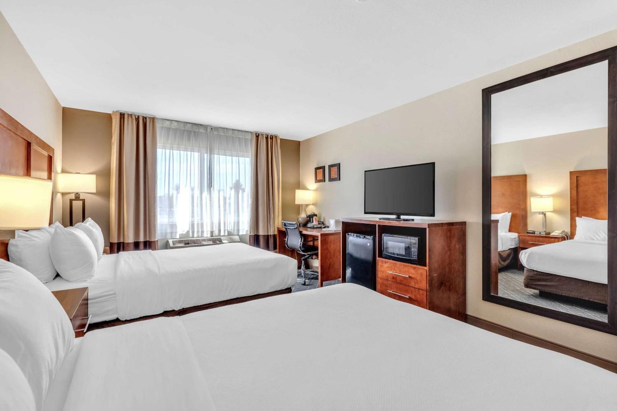 Comfort Inn Denver West Arvada Station Wheat Ridge Esterno foto