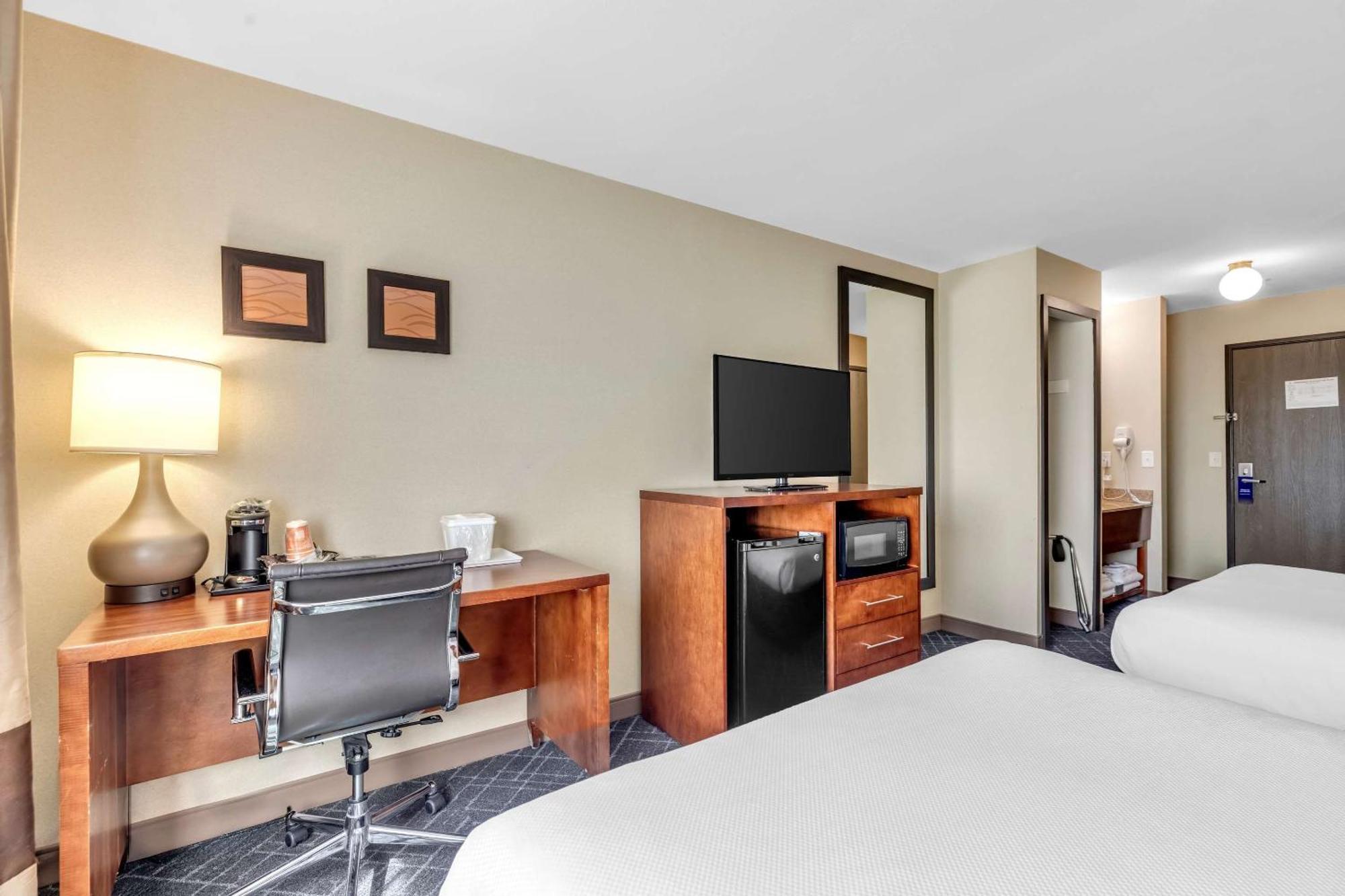 Comfort Inn Denver West Arvada Station Wheat Ridge Esterno foto