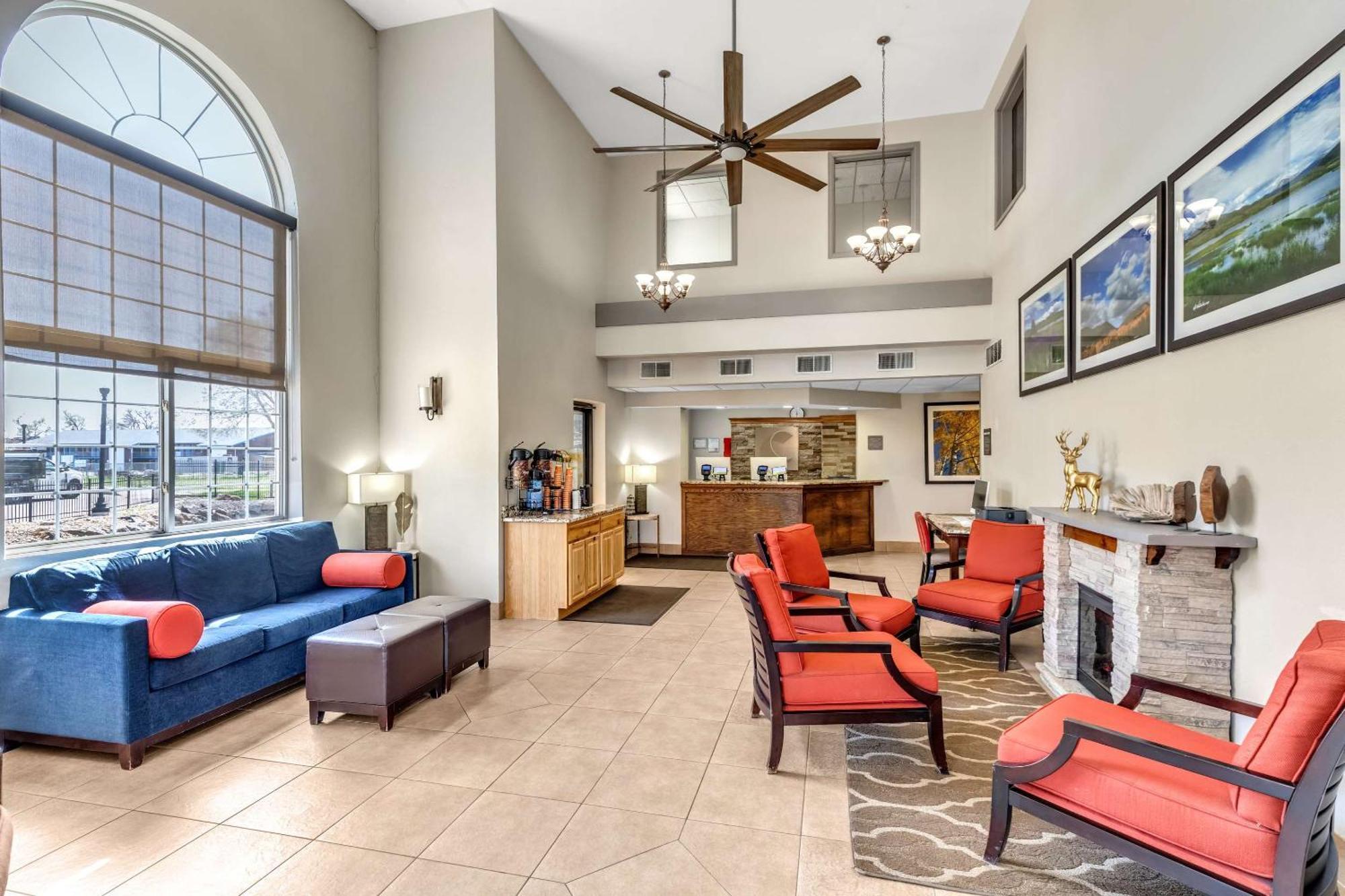 Comfort Inn Denver West Arvada Station Wheat Ridge Esterno foto